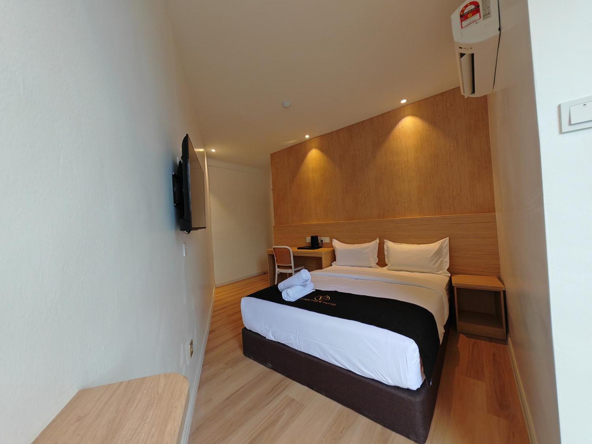 V Boutique Hotel Seremban Exterior foto